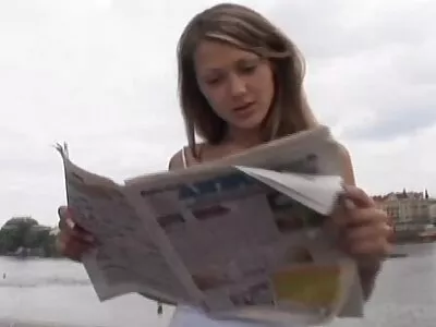 ילד חובב מקיים יחסי מין אנאליים עם MILF עם סרטי סקס במשפחה חינם משקפיים.
