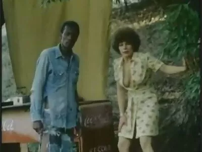 MILF נותן למבקש אוטליז סרטי סקס כחולים חינם מגניב